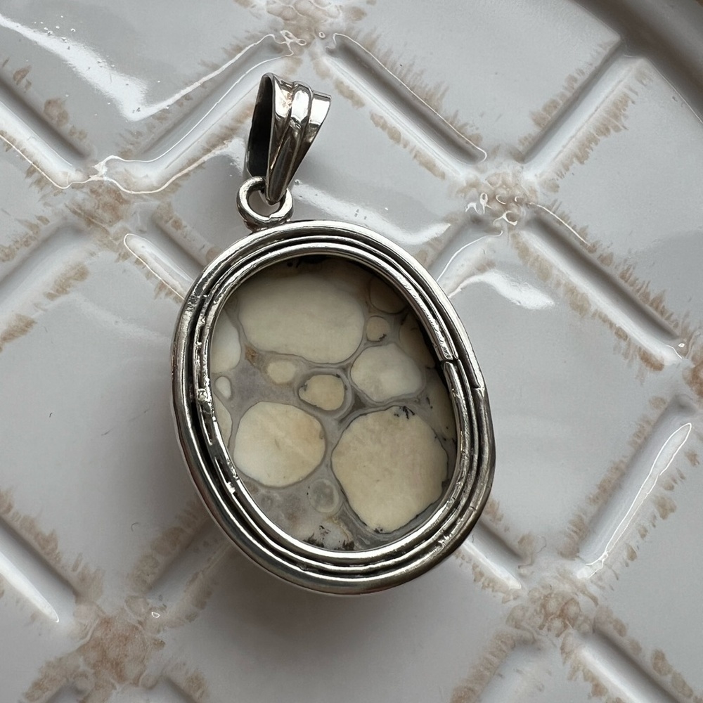 Vintage Sterling Silver Large Oval Stone Pendant Cabochon - Picture 5 of 9